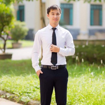 NGUYỄN VĂN LÂM